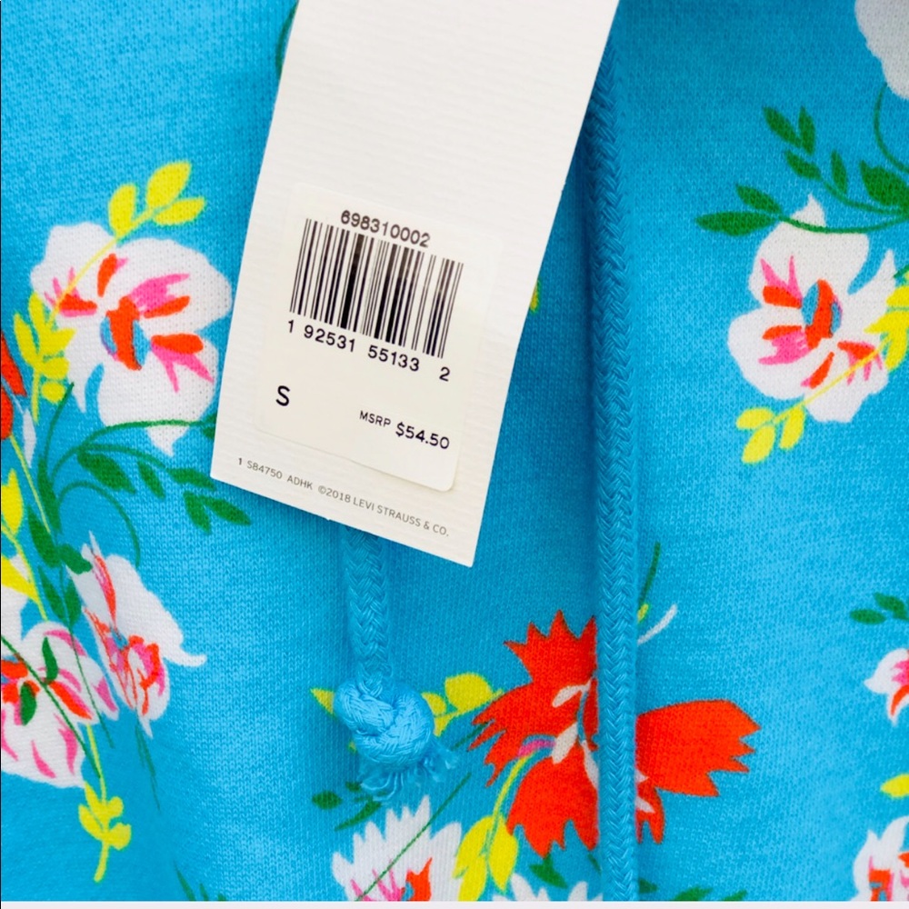 NWT 5 Star Levi’s Swim Blue Floral Crop Hoodie - Picture 3 of 6